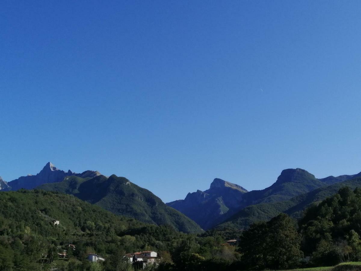 Le Case Nel Borgo Fivizzano Exterior photo